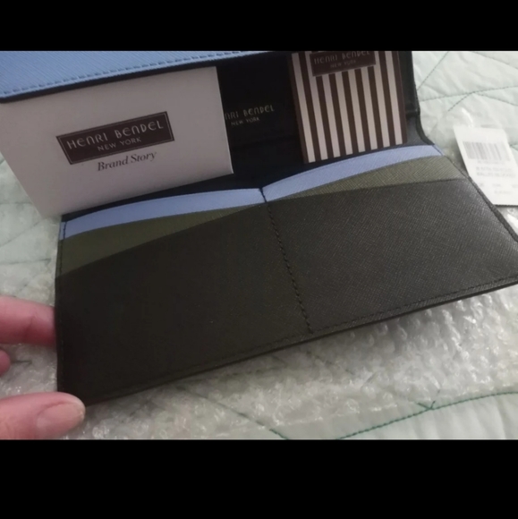 HENRI BENDEL WEST 57TH TRIFOLD WALLET BLOCKED NWT - Picture 3 of 7